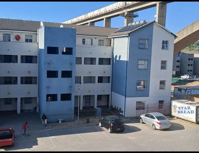 2 BEDROOM APARTMENT FOR SALE IN RIVERSIDE VIEW EXT 30